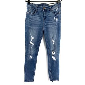 4/$25. Pistola destroyed ankle zip jeans. Size 26